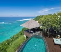 Вилла Bidadari Cliffside Estate, Бале вблизи бассейн